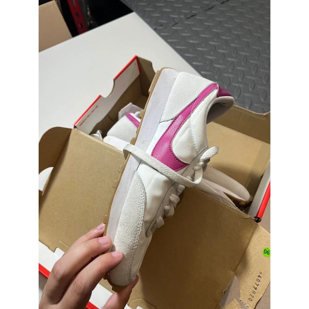 Nike Daybreak Sneakers Womens 7.5 White Cactus Flower Retro DH1038-100